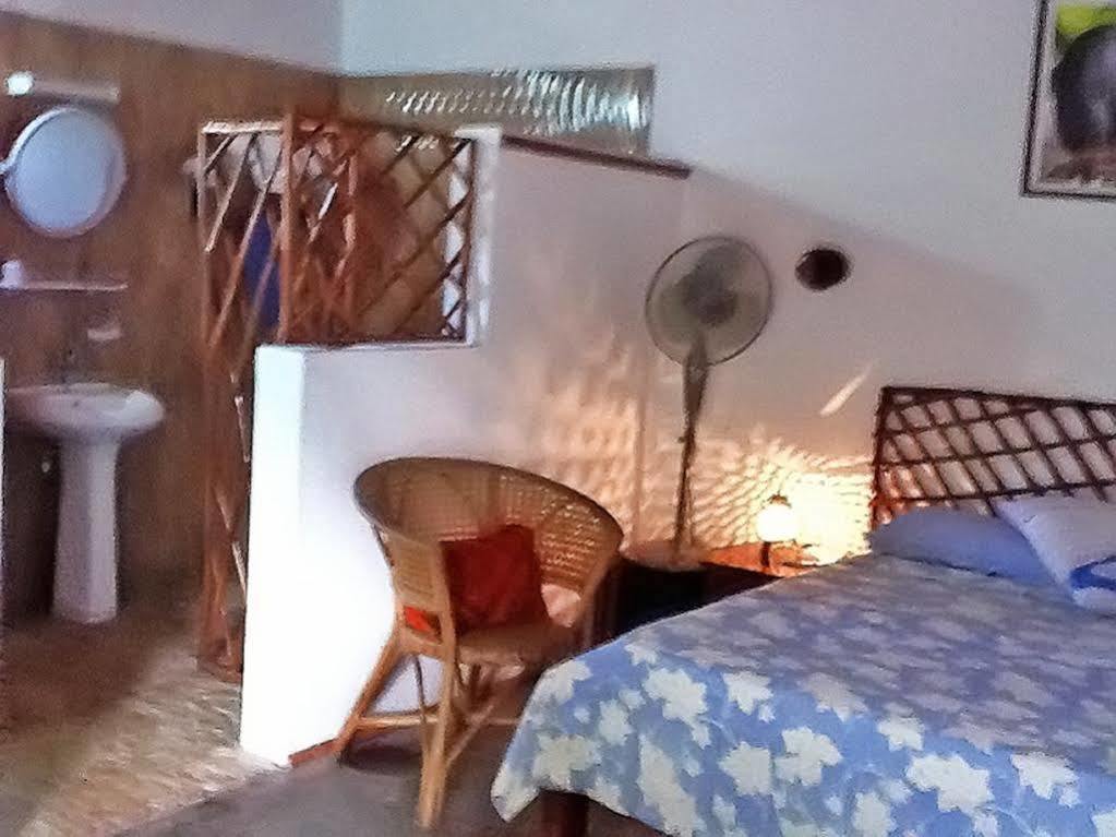 Coco Bay Guest House Anse Volbert Village Eksteriør billede